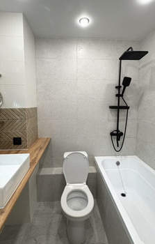 2-к квартира, вторичка, 42м2, 2/5 этаж