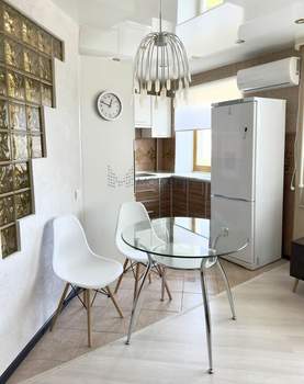 2-к квартира, вторичка, 46м2, 3/5 этаж