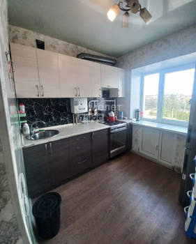 2-к квартира, вторичка, 45м2, 5/5 этаж