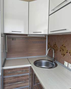 2-к квартира, вторичка, 46м2, 3/5 этаж