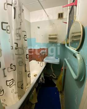 2-к квартира, вторичка, 40м2, 3/5 этаж