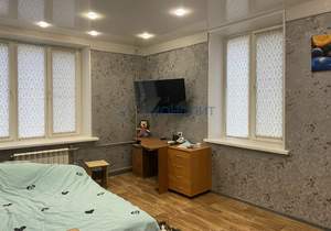 3-к квартира, вторичка, 77м2, 2/2 этаж