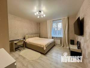 2-к квартира, вторичка, 61м2, 1/3 этаж