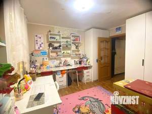 4-к квартира, вторичка, 75м2, 3/9 этаж