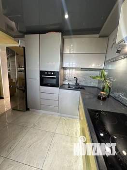 3-к квартира, вторичка, 85м2, 9/9 этаж