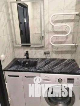 Студия квартира, вторичка, 38м2, 1/4 этаж