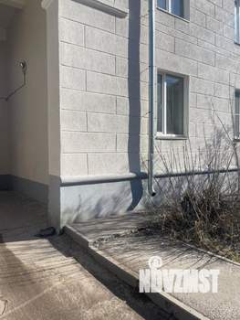 2-к квартира, вторичка, 62м2, 1/4 этаж