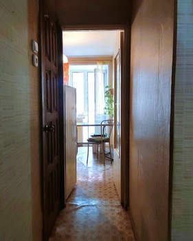2-к квартира, вторичка, 47м2, 1/9 этаж