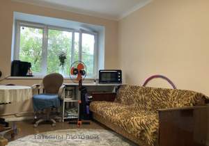 2-к квартира, вторичка, 38м2, 2/2 этаж