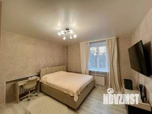 2-к квартира, вторичка, 61м2, 1/3 этаж