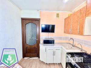 3-к квартира, вторичка, 56м2, 5/5 этаж