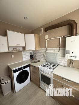 2-к квартира, вторичка, 42м2, 4/4 этаж