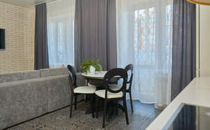 2-к квартира, вторичка, 68м2, 1/4 этаж