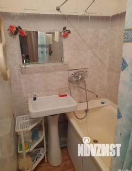 2-к квартира, вторичка, 42м2, 5/5 этаж