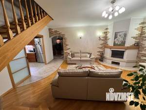 4-к квартира, вторичка, 149м2, 4/4 этаж