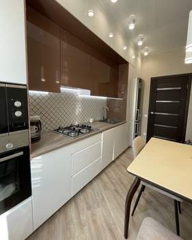 2-к квартира, вторичка, 54м2, 4/4 этаж