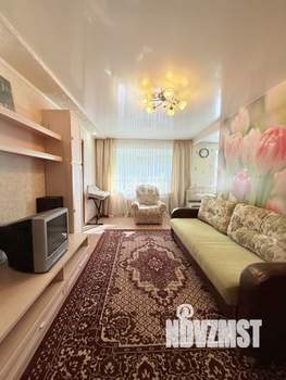 2-к квартира, вторичка, 40м2, 1/5 этаж