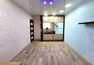 2-к квартира, вторичка, 44м2, 1/5 этаж