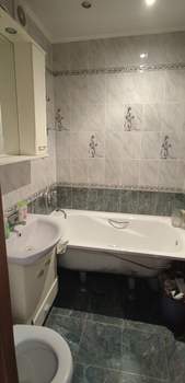2-к квартира, вторичка, 42м2, 3/5 этаж