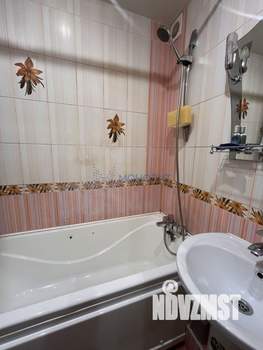 2-к квартира, вторичка, 52м2, 10/10 этаж