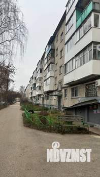 2-к квартира, вторичка, 42м2, 5/5 этаж