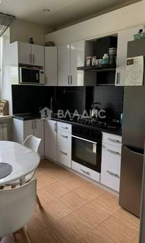 2-к квартира, вторичка, 60м2, 2/3 этаж