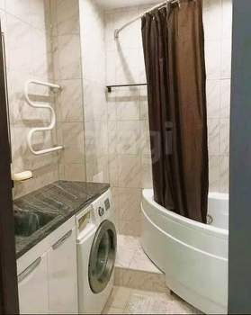 Студия квартира, вторичка, 38м2, 1/4 этаж