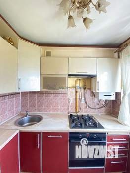 3-к квартира, вторичка, 63м2, 5/5 этаж