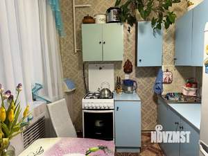 2-к квартира, вторичка, 64м2, 1/3 этаж