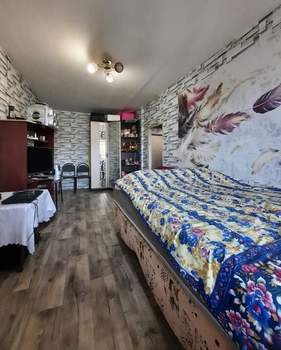 3-к квартира, вторичка, 42м2, 5/5 этаж