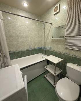 2-к квартира, вторичка, 40м2, 5/5 этаж