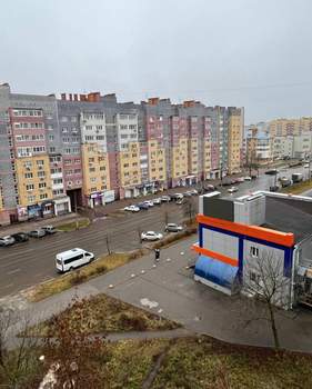 3-к квартира, вторичка, 70м2, 7/9 этаж