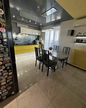 3-к квартира, вторичка, 85м2, 9/9 этаж