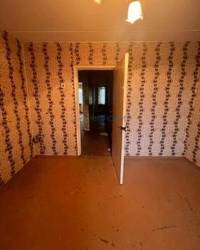 2-к квартира, вторичка, 49м2, 1/5 этаж