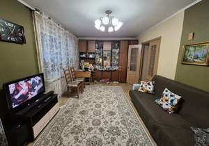 4-к квартира, вторичка, 89м2, 1/5 этаж