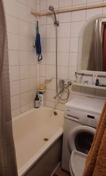 3-к квартира, вторичка, 50м2, 9/9 этаж