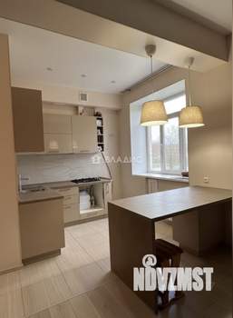 2-к квартира, вторичка, 56м2, 1/5 этаж