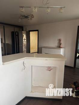 2-к квартира, вторичка, 43м2, 4/4 этаж