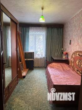 3-к квартира, вторичка, 58м2, 1/9 этаж