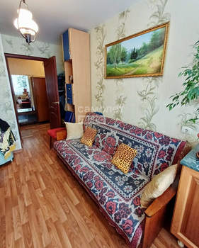 3-к квартира, вторичка, 57м2, 1/5 этаж