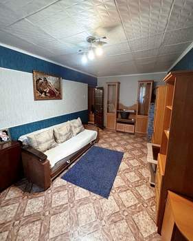 2-к квартира, вторичка, 49м2, 1/5 этаж