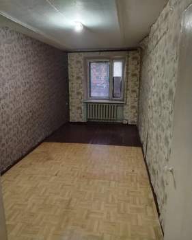 2-к квартира, вторичка, 45м2, 1/5 этаж