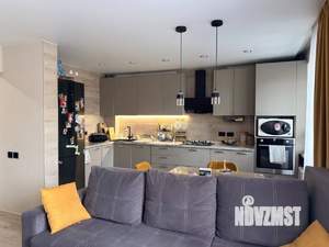 3-к квартира, вторичка, 68м2, 1/5 этаж