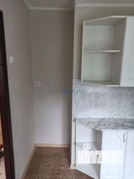 2-к квартира, вторичка, 43м2, 3/5 этаж