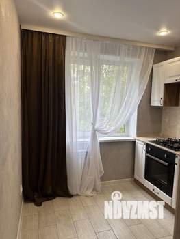 3-к квартира, вторичка, 58м2, 3/5 этаж