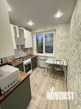 2-к квартира, вторичка, 39м2, 1/5 этаж