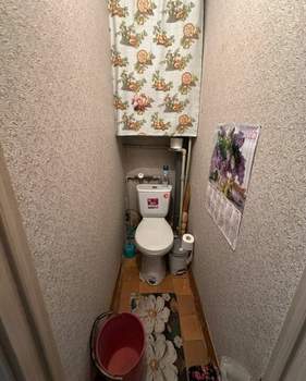 4-к квартира, вторичка, 58м2, 5/5 этаж