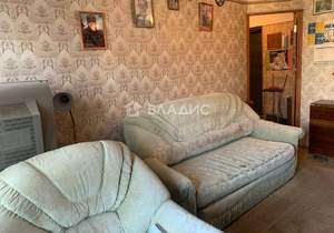 2-к квартира, вторичка, 43м2, 3/5 этаж