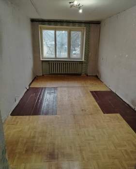 2-к квартира, вторичка, 45м2, 1/5 этаж