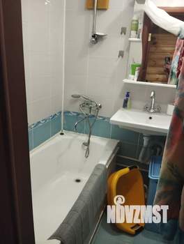 4-к квартира, вторичка, 60м2, 5/5 этаж